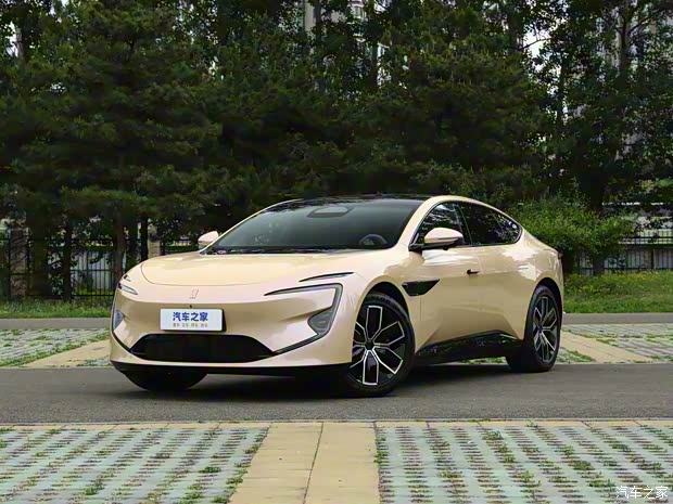 阿维塔科技 阿维塔12 2024款 700 三激光后驱奢享版