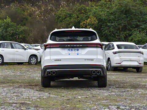 2025款 冠军版 1.5T DCT冠军MAX 5座 2025款 冠军版 1.5T DCT冠军MAX 5座