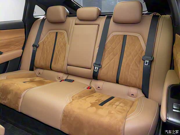 长安马自达 马自达EZ-6 2024款 纯电版 长安马自达 马自达EZ-6 2024款 纯电版