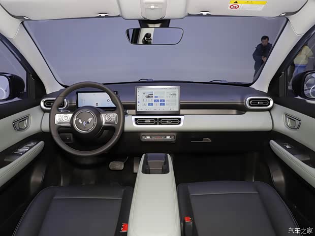 上汽通用五菱 五菱缤果PLUS 2024款 510km 旗舰版 上汽通用五菱 五菱缤果PLUS 2024款 510km 旗舰版