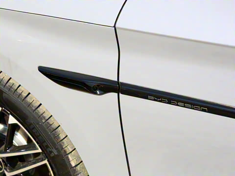 2025款 EV 智驾版 605KM领航版 2025款 EV 智驾版 605KM领航版