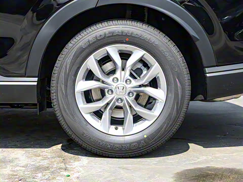 2024款 240TURBO 两驱锋尚版 5座 2024款 240TURBO 两驱锋尚版 5座