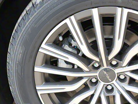 2025款 冠军版 1.5T DCT冠军MAX 7座 2025款 冠军版 1.5T DCT冠军MAX 7座