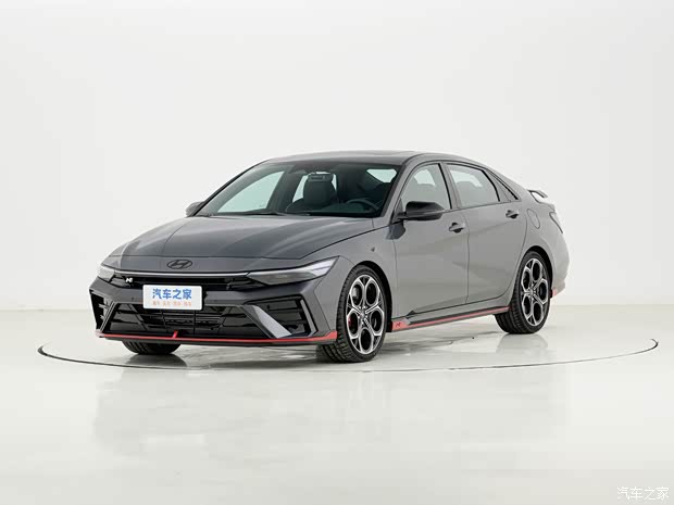 现代N 伊兰特Elantra N 2023款 2.0T N 现代N 伊兰特Elantra N 2023款 2.0T N