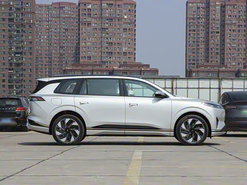 2025款 636Ultra如奕版 5座 2025款 636Ultra如奕版 5座