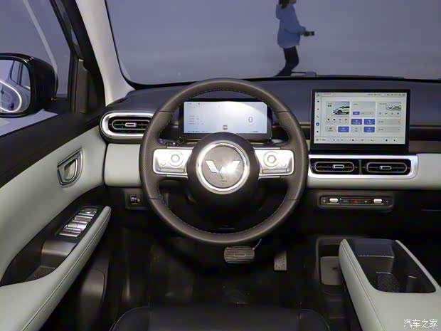 上汽通用五菱 五菱缤果PLUS 2024款 510km 旗舰版 上汽通用五菱 五菱缤果PLUS 2024款 510km 旗舰版