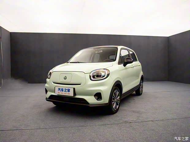 零跑汽车 零跑T03 2024款 403舒享版 零跑汽车 零跑T03 2024款 403舒享版