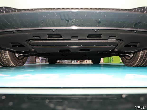 一汽红旗 红旗EH7 2024款 820 Pro 一汽红旗 红旗EH7 2024款 820 Pro