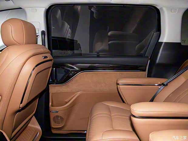 上汽大通 大家9 2024款 超混 長續(xù)航森林版 七座