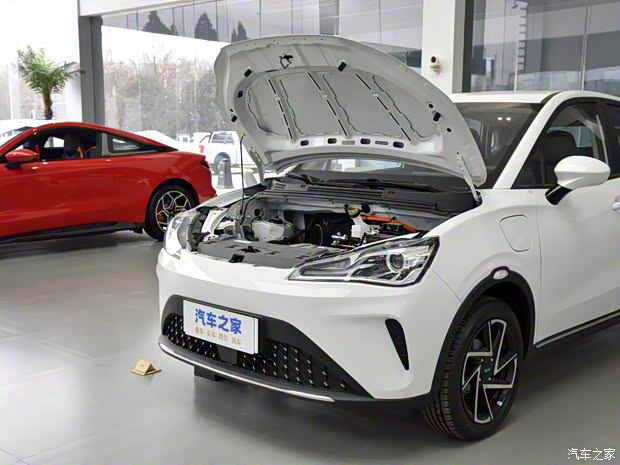 合眾汽車 哪吒AYA 2023款 改款 401 Lite