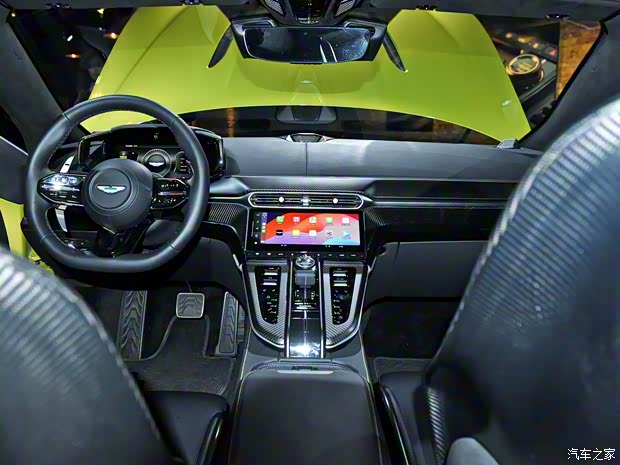 阿斯顿·马丁 V8 Vantage 2024款 4.0T V8 Coupe 阿斯顿·马丁 V8 Vantage 2024款 4.0T V8 Coupe