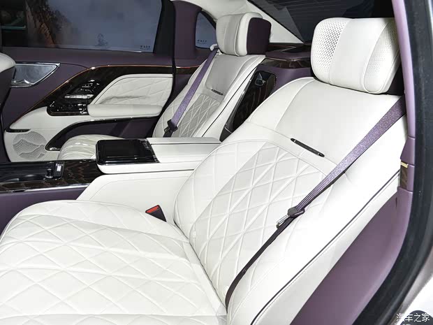 一汽红旗 红旗国雅 2024款 4.0T