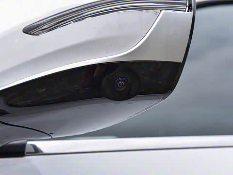 2025款 冠军版 1.5T DCT冠军MAX 5座 2025款 冠军版 1.5T DCT冠军MAX 5座