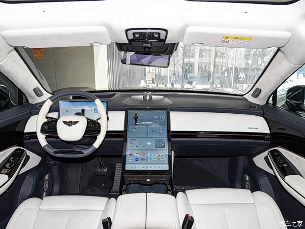 远航汽车 远航H8 2023款 560km 四驱尊享版 远航汽车 远航H8 2023款 560km 四驱尊享版