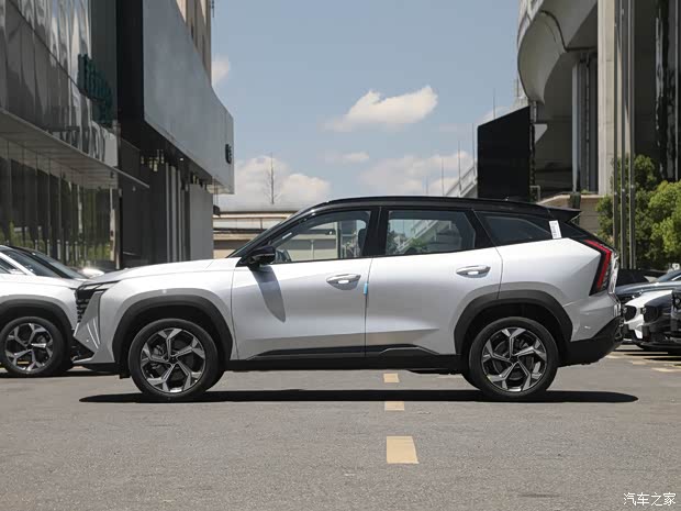 吉利汽车 博越L 2024款 1.5TD DCT赢家版 吉利汽车 博越L 2024款 1.5TD DCT赢家版