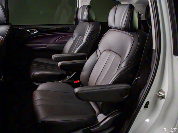 广汽乘用车 传祺M6 MAX 2024款 高配版 广汽乘用车 传祺M6 MAX 2024款 高配版