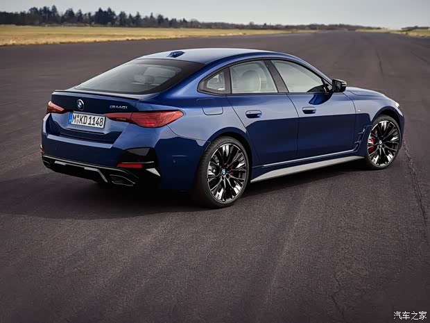 宝马(进口) 宝马4系 2024款 M440i xDrive Gran Coupe 欧洲版