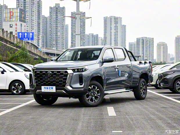 長(zhǎng)安汽車(chē) 長(zhǎng)安覽拓者 2024款 尊享版 2.0T手動(dòng)四驅(qū)汽油精英型標(biāo)箱