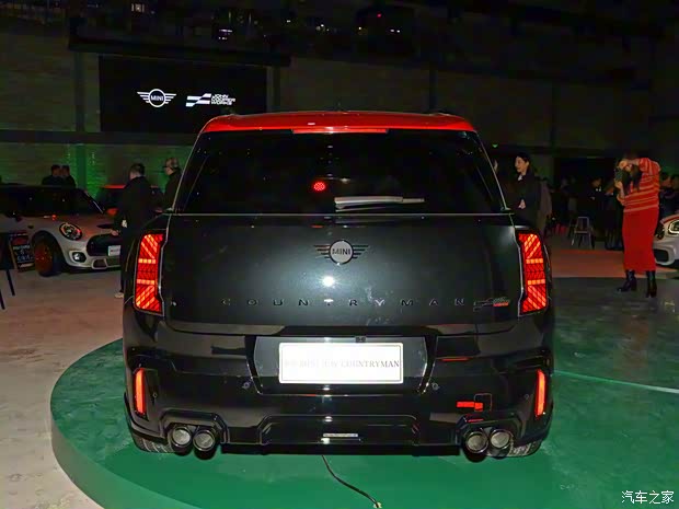 MINI JCW MINI JCW COUNTRYMAN 2024款 2.0T JOHN COOPER WORKS