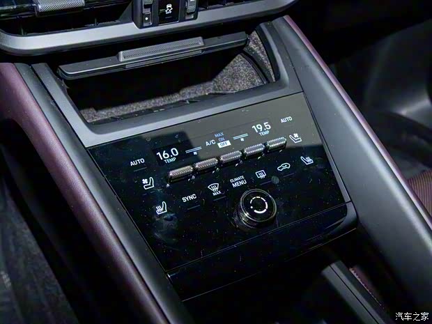 保时捷 Macan新能源 2024款 Macan 4 保时捷 Macan新能源 2024款 Macan 4