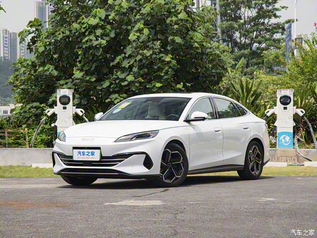 比亞迪 海豹06 2024款 160kW 比亞迪 海豹06 2024款 160kW