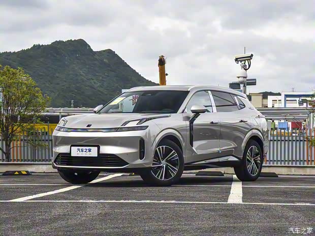 領(lǐng)克 領(lǐng)克08新能源 2024款 120km 長續(xù)航Plus