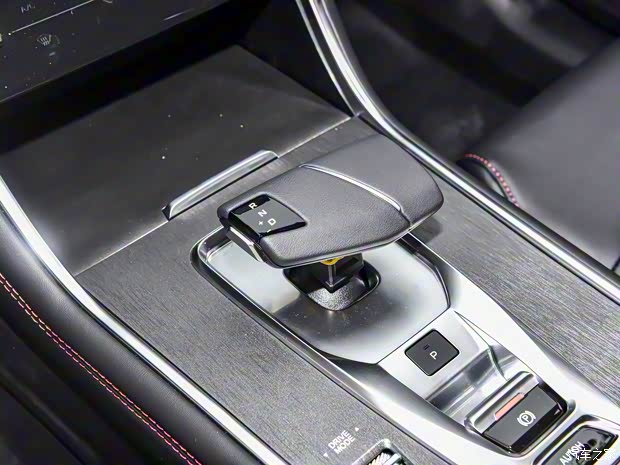 長安汽車 長安CS75 2024款 暢享版 1.5T DCT豪華版