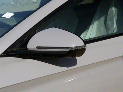 2025款 EV 智驾版 506KM尊贵型 2025款 EV 智驾版 506KM尊贵型