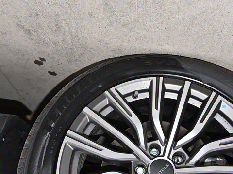 2025款 冠军版 1.5T DCT冠军MAX+ 5座 2025款 冠军版 1.5T DCT冠军MAX+ 5座