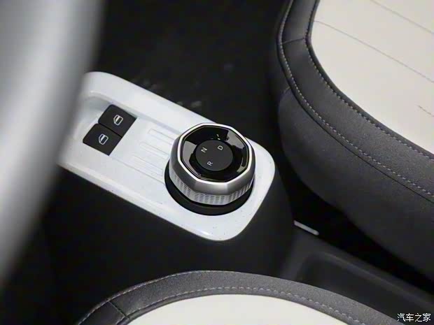 吉利汽車 熊貓 2024款 熊貓卡丁