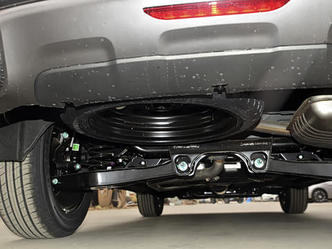 2025款 冠军版 1.5T 手动冠军 7座 2025款 冠军版 1.5T 手动冠军 7座