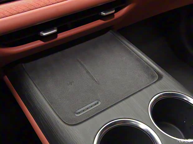 长安汽车 长安CS75 PLUS 2025款 第四代 1.5T 试装车 长安汽车 长安CS75 PLUS 2025款 第四代 1.5T 试装车