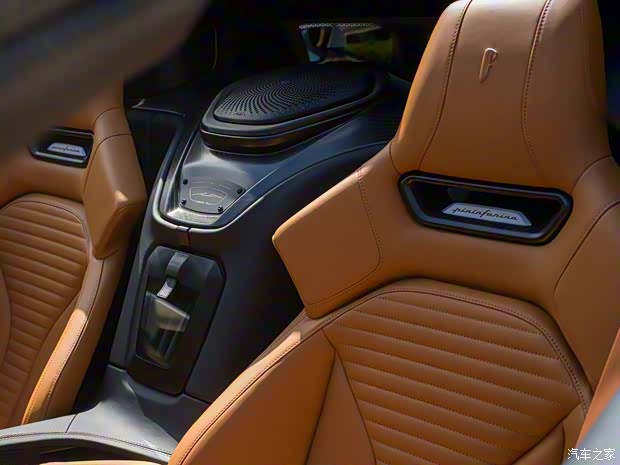 宾尼法利纳 Battista 2024款 Targamerica 宾尼法利纳 Battista 2024款 Targamerica