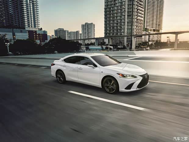 雷克薩斯 雷克薩斯ES 2025款 Black Line Special Edition