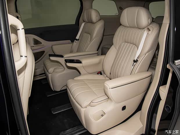 岚图汽车 岚图梦想家 2025款 基本型 岚图汽车 岚图梦想家 2025款 基本型