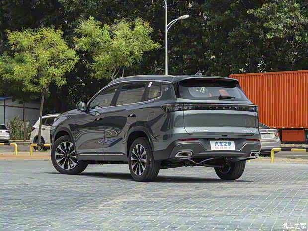 奇瑞汽车 瑞虎8 PLUS 2025款 290TGDI DCT尊贵型 奇瑞汽车 瑞虎8 PLUS 2025款 290TGDI DCT尊贵型