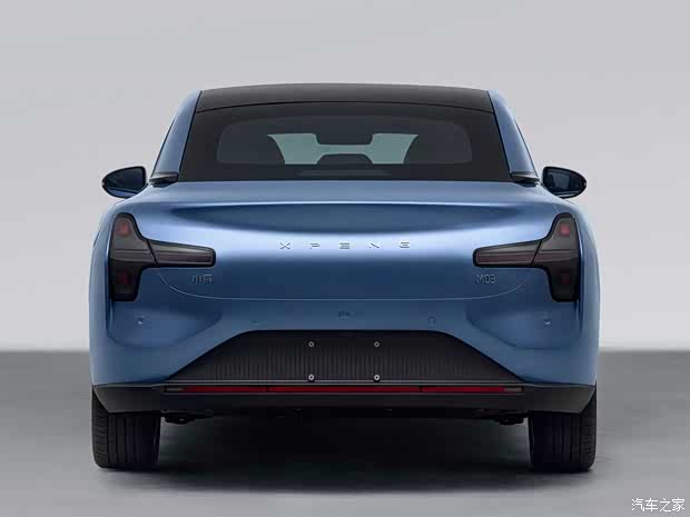 小鹏汽车 小鹏MONA M03 2025款 140kW 基本型