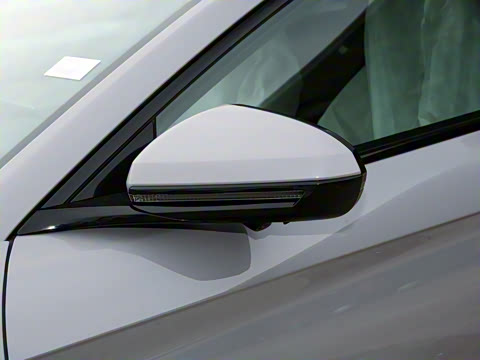 2025款 DM-i 125KM精英型 2025款 DM-i 125KM精英型