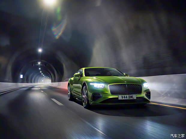 宾利 欧陆插电混动 2024款 GT 极致版 宾利 欧陆插电混动 2024款 GT 极致版