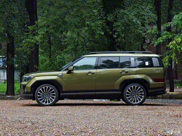 北京现代 胜达 2024款 2.0T 鉴赏家Ultra 北京现代 胜达 2024款 2.0T 鉴赏家Ultra