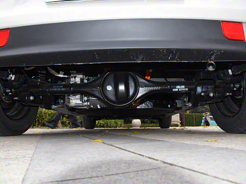 2025款 四门版 臻享+款 2025款 四门版 臻享+款