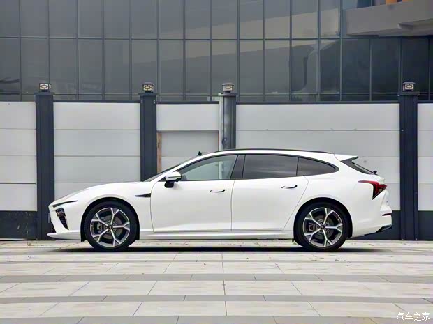 合众汽车 哪吒S猎装 2024款 纯电510 MAX版 合众汽车 哪吒S猎装 2024款 纯电510 MAX版