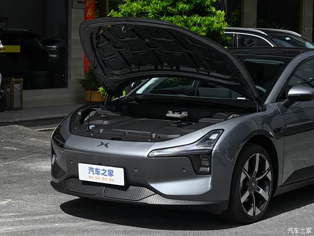 小鹏汽车 小鹏MONA M03 2025款 620