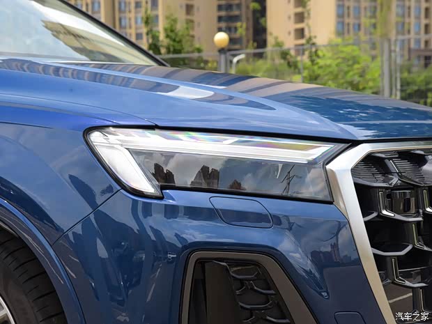 奧迪(進(jìn)口) 奧迪Q7 2024款 45 TFSI quattro S line運動型