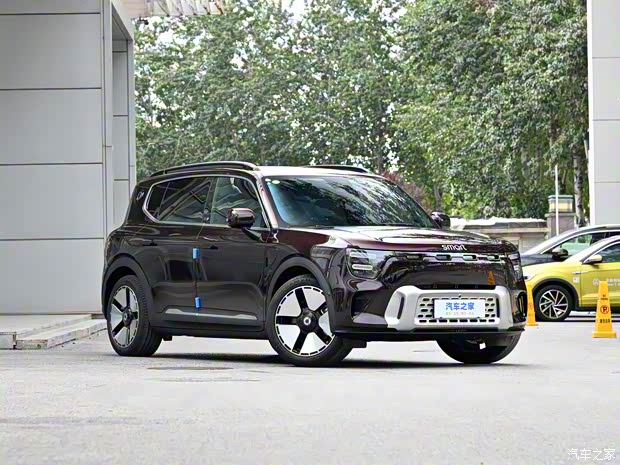 smart smart精靈#5 2024款 267kW 后驅(qū)基本型