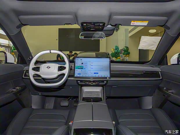 东风乘用车 eπ007 2024款 530Pro版 东风乘用车 eπ007 2024款 530Pro版