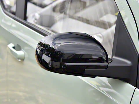 2024款 第三代 215km 青春版 2024款 第三代 215km 青春版