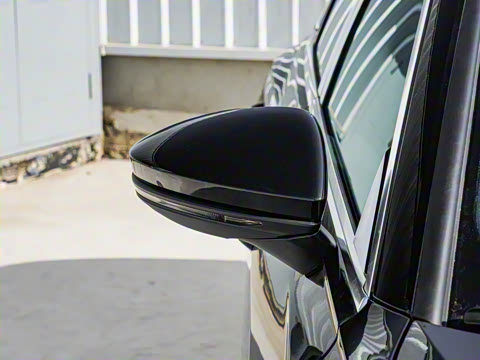 2025款 45 TFSI quattro 臻选动感型 2025款 45 TFSI quattro 臻选动感型