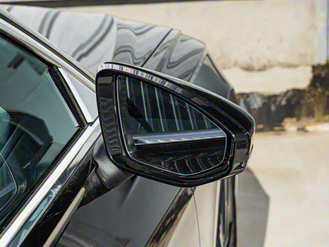 2025款 45 TFSI quattro 臻选动感型 2025款 45 TFSI quattro 臻选动感型