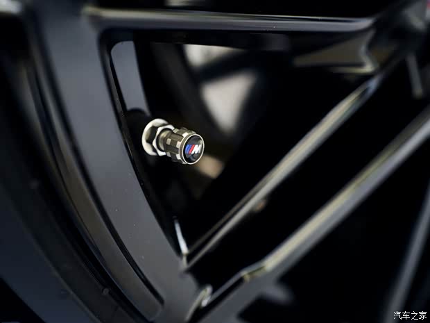 寶馬M 寶馬M5新能源 2024款 M Performance Parts